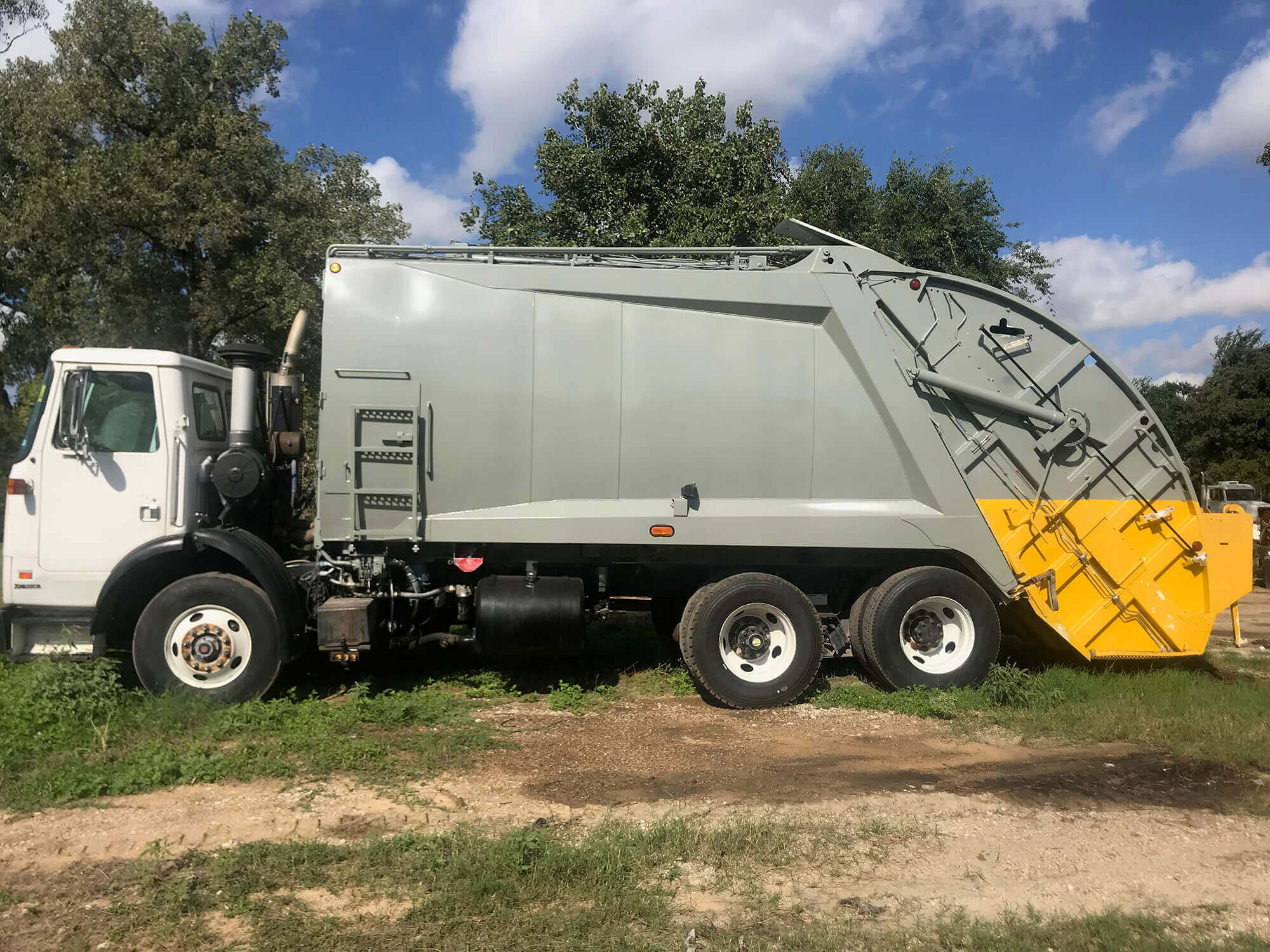 WSM Global Springtown, TX We Sell Machinery Construction, Farm